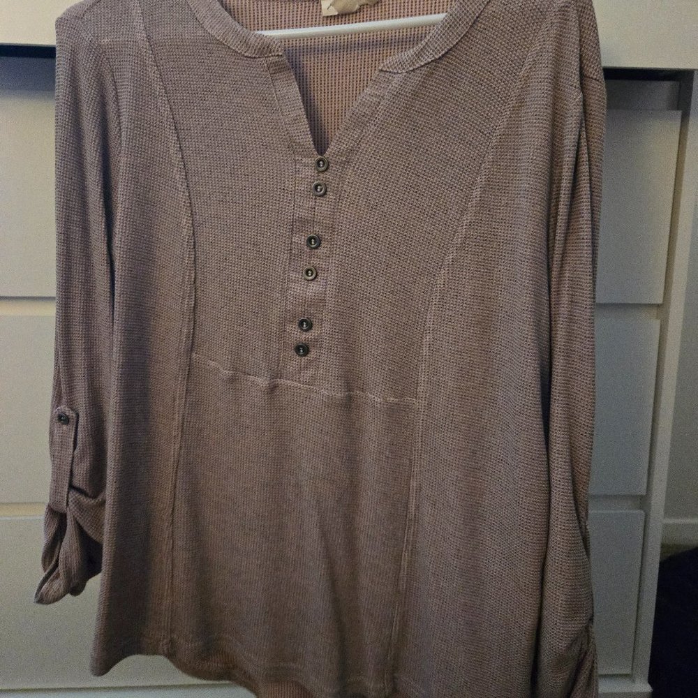Long sleeve dress shirt